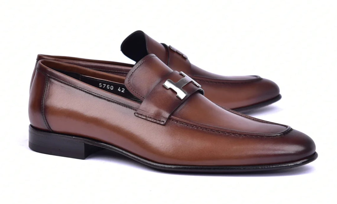 Corrente 5760 Burnished Calfskin Loafer - Brown