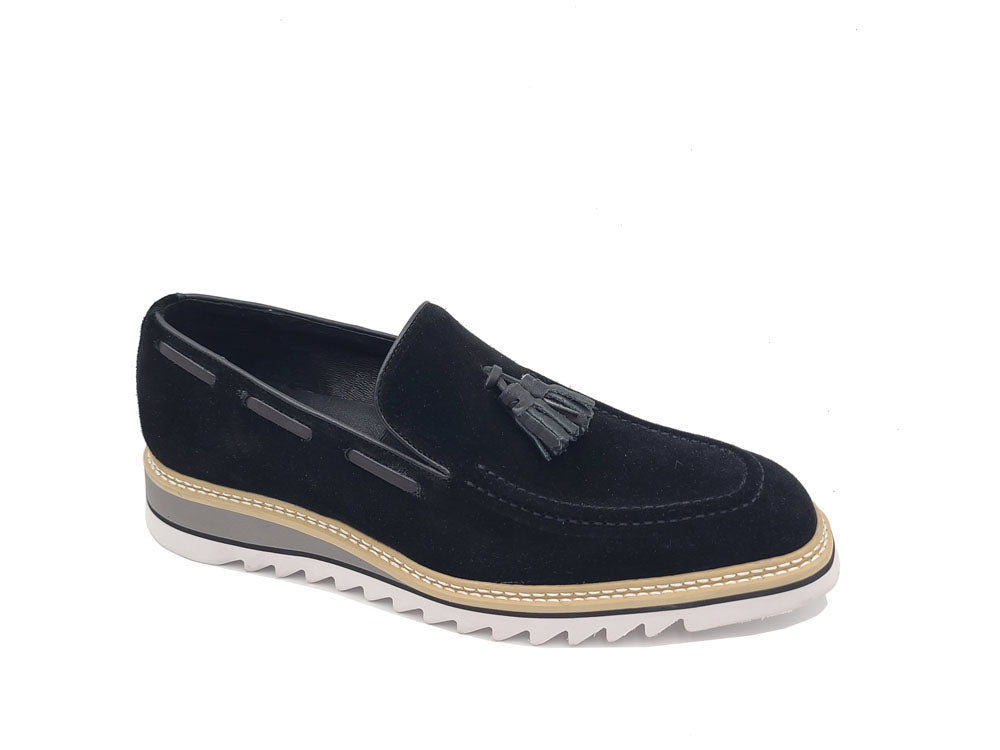 Carrucci Venetian Suede Loafer with Calfskin Tassel - Black